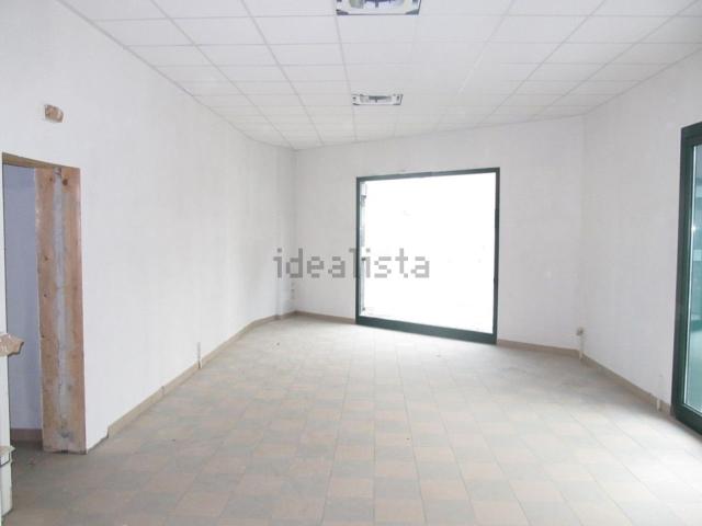 Locale in affitto di 55 m²