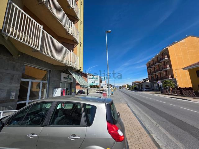 Locale in affitto di 560 m² in Via Pinerolo, 59