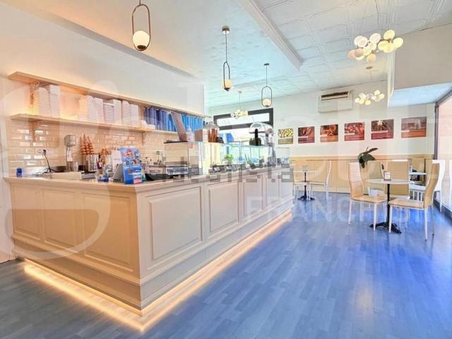 Locale in affitto di 56 m² in Circonvallazione Liberazione