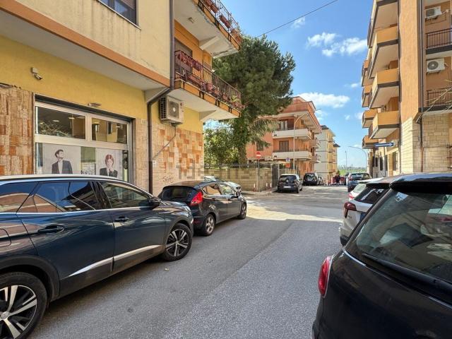 Locale in affitto di 56 m² in Via Tommaso di Florio, 9
