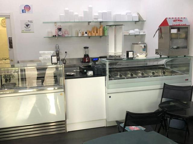 Locale in affitto di 56 m² in Via Emilia