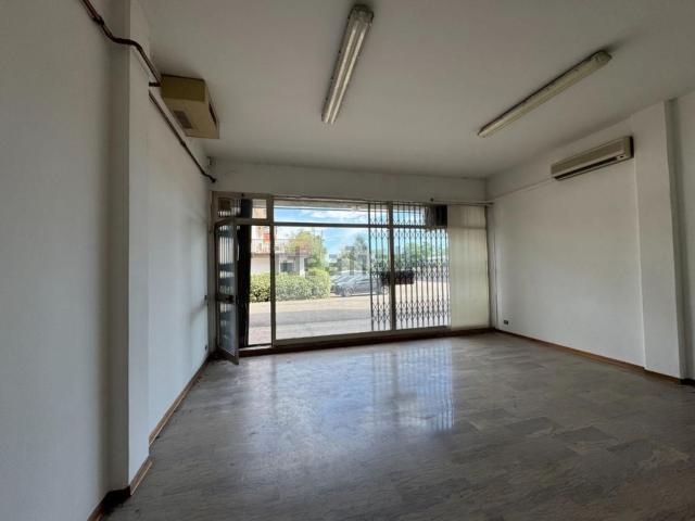 Locale in affitto di 56 m² in Via Feltrina Centro, 111