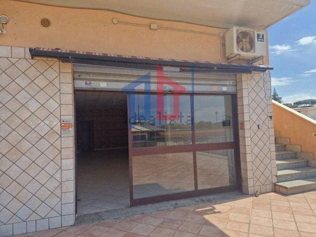 Locale in affitto di 56 m² in Viale Nuova Florida