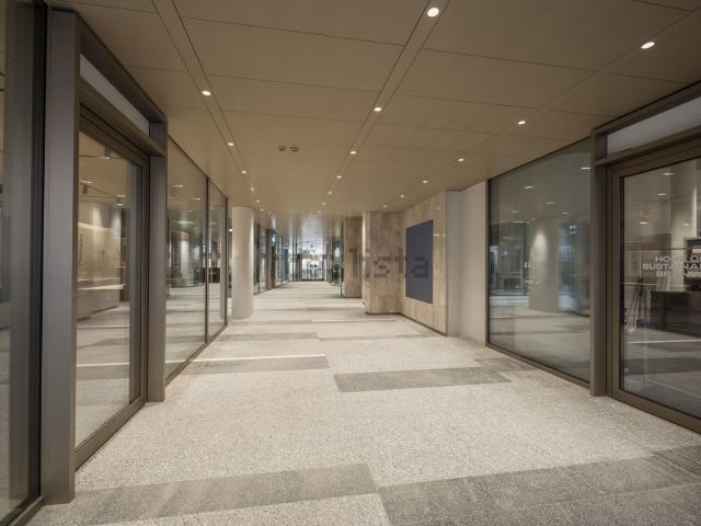 Locale in affitto di 59 m² in Via Cassa di Risparmio, 9