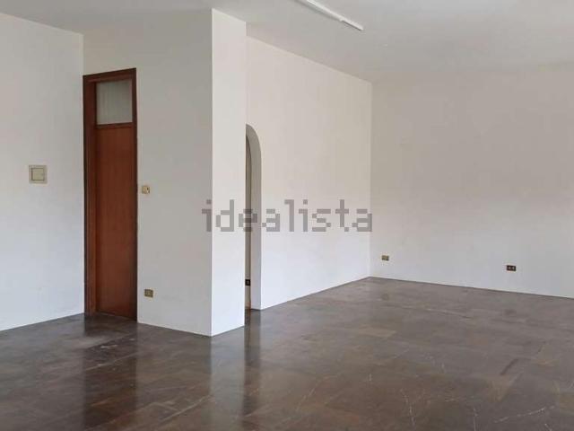 Locale in affitto di 59 m²