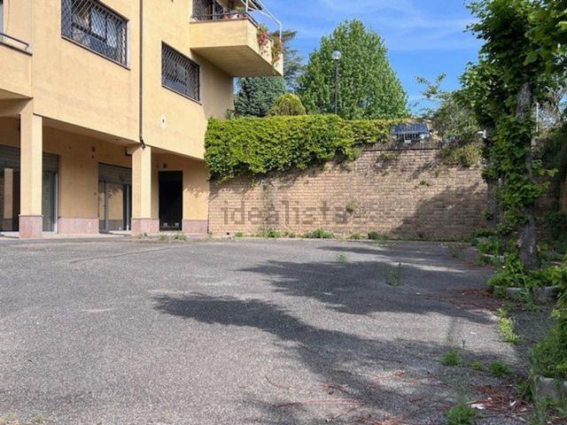 Locale in affitto di 63 m² in Viale Laura