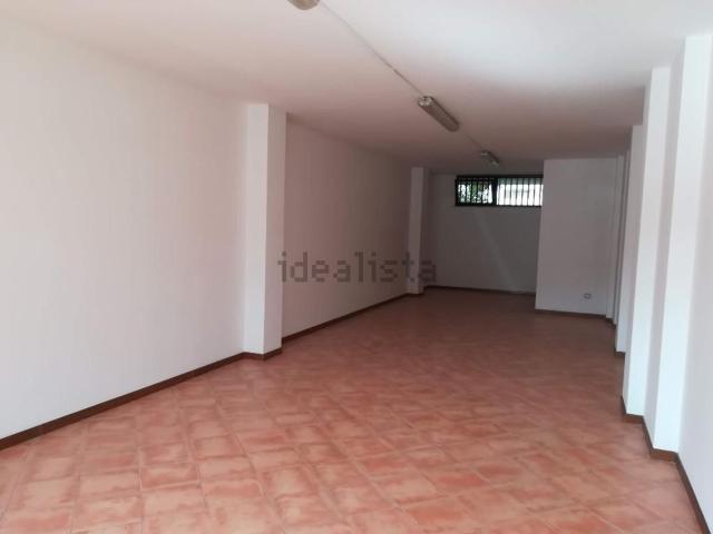 Locale in affitto di 63 m²