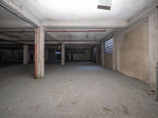 Locale in affitto di 600 m² in Via Paolo Gaidano, 15