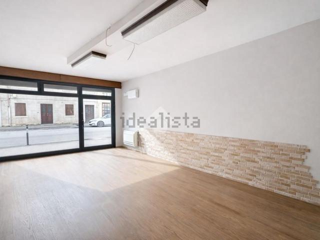 Locale in affitto di 60 m² in Borgo Treviso, 27