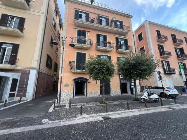 Locale in affitto di 60 m² in Corso Umberto I