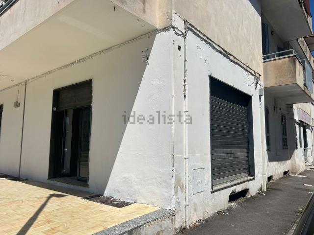 Locale in affitto di 60 m² in Corso umberto i, 387