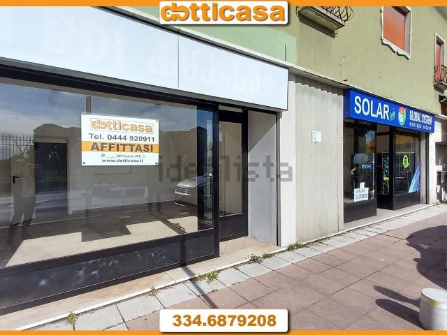 Locale in affitto di 60 m² in Strada Marosticana, 23