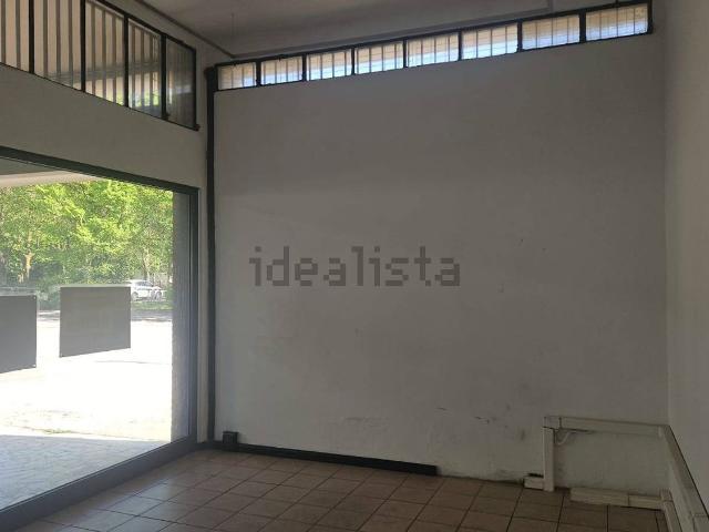 Locale in affitto di 60 m² in Via Tommaso Gulli, 209
