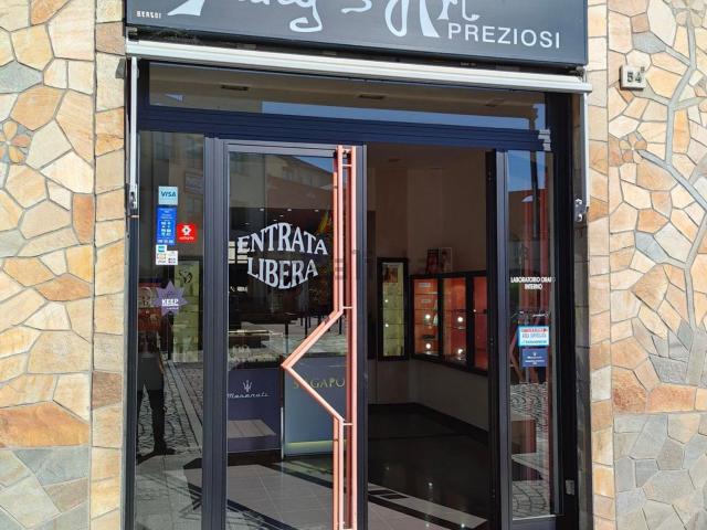Locale in affitto di 60 m² in Via Torino, 54