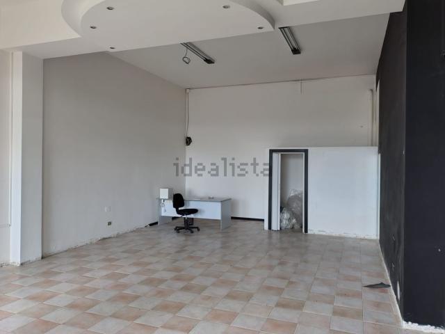 Locale in affitto di 60 m² in Via Trinità