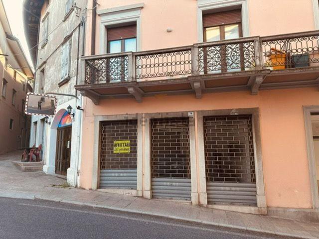 Locale in affitto di 60 m² in Via Umberto I, 78
