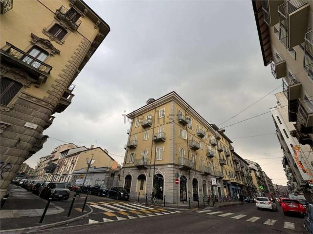 Locale in affitto di 60 m² in Via Fréjus, 93