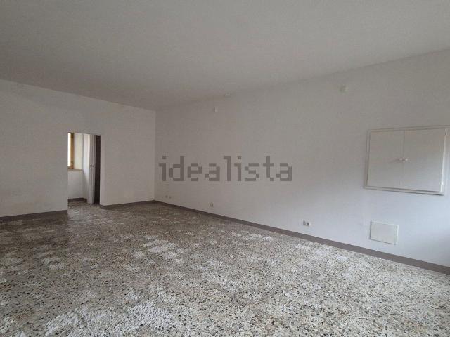 Locale in affitto di 60 m² in Via Grossetana, 50