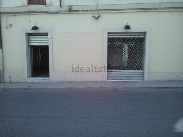 Locale in affitto di 60 m² in Via Guglielmo Marconi
