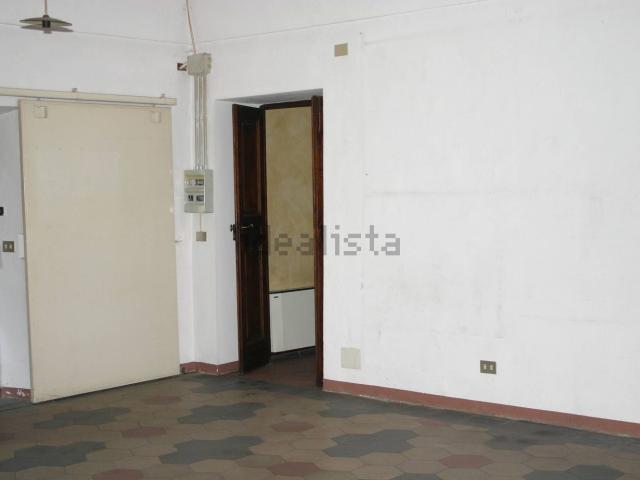 Locale in affitto di 60 m² in Via Magnocavallo, 1