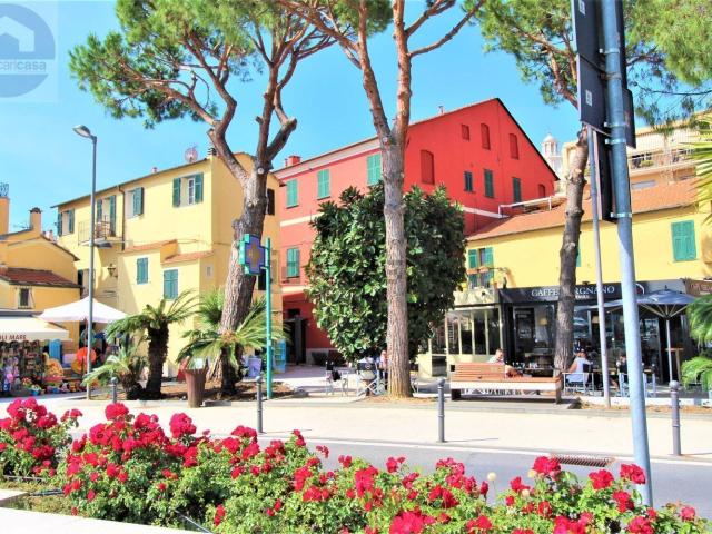 Locale in affitto di 60 m² in Via Rambaldo