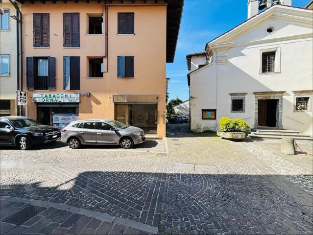 Locale in affitto di 60 m² in Via Sant&apos Antonio