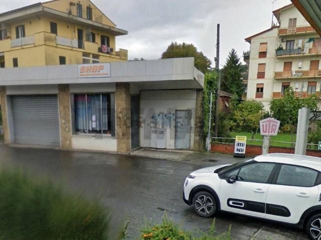 Locale in affitto di 60 m²