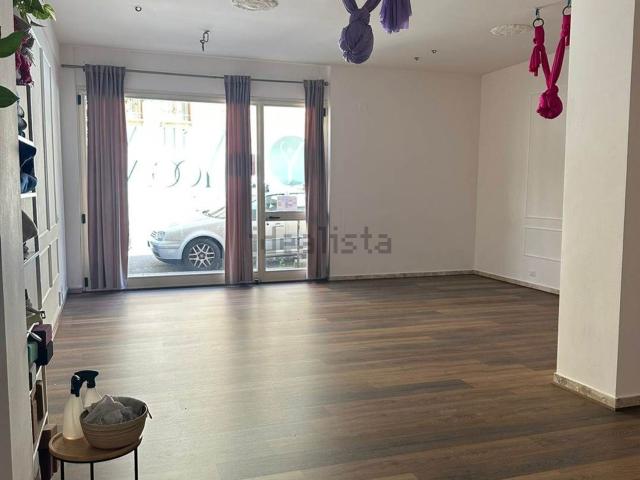 Locale in affitto di 60 m²