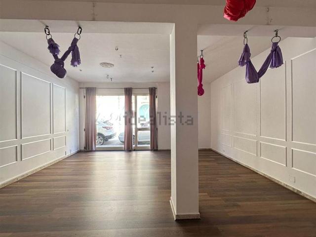 Locale in affitto di 60 m²