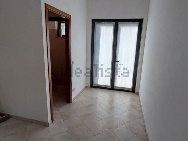 Locale in affitto di 60 m²