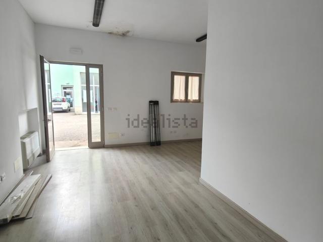 Locale in affitto di 62 m² in Via Antonio Gramsci