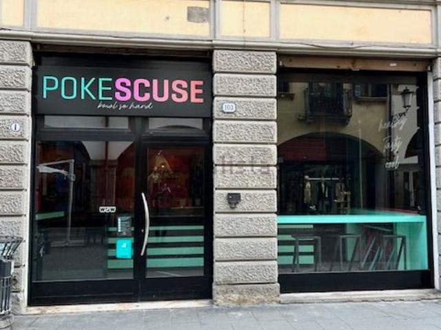 Locale in affitto di 62 m² in Via Roma