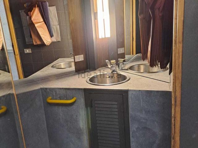 Locale in affitto di 62 m²