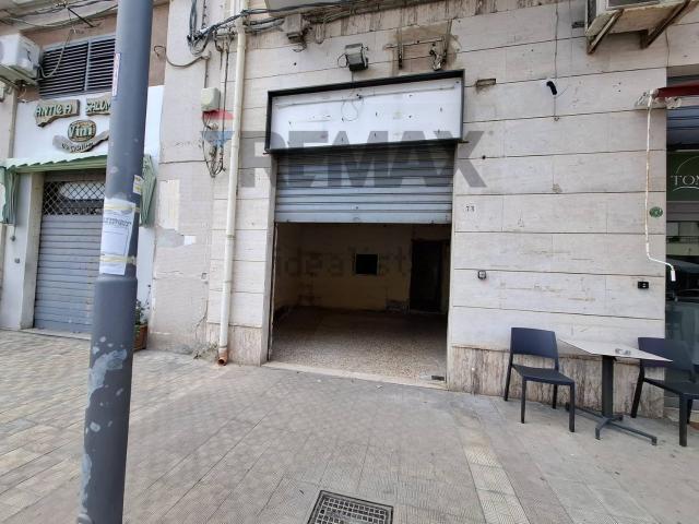 Locale in affitto di 67 m² in Viale Tunisi, 73