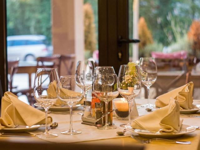Locale in affitto di 650 m² in Viale Veneto