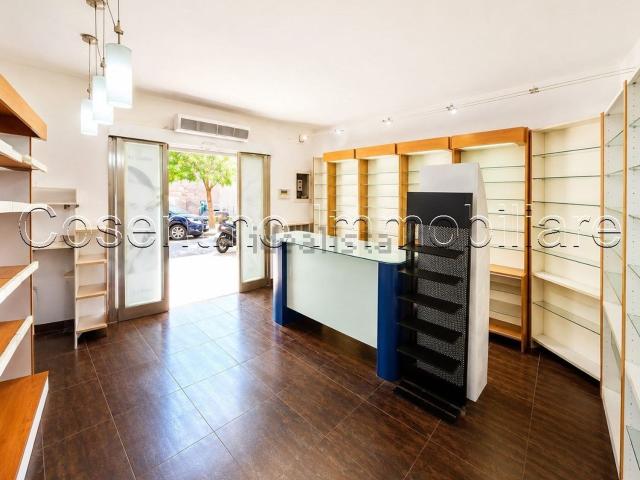 Locale in affitto di 65 m² in Corso Calatafimi, 613