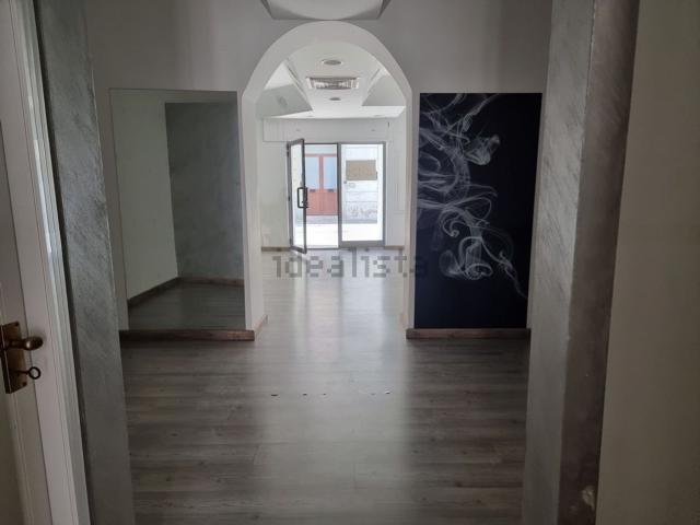 Locale in affitto di 65 m² in Corso Umberto I, 57