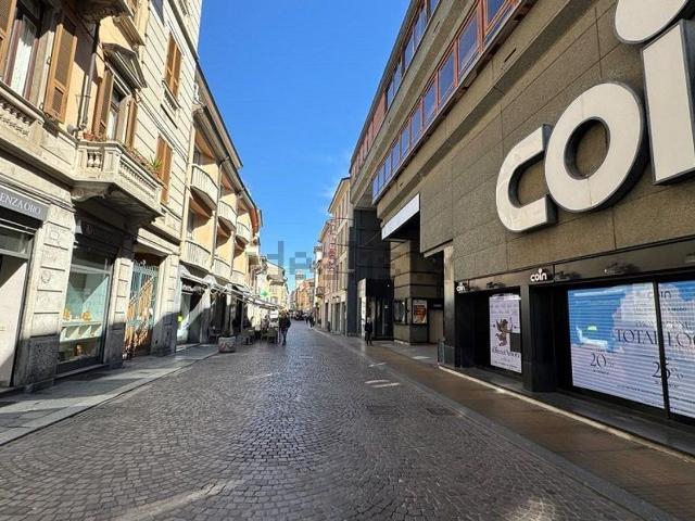 Locale in affitto di 65 m² in Corso Vittorio Emanuele II, 149