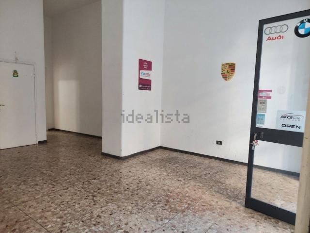 Locale in affitto di 65 m² in Largo Barriera