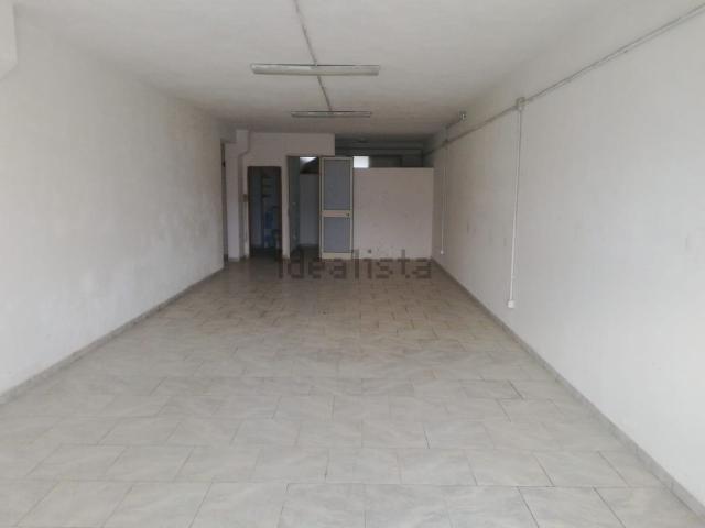 Locale in affitto di 65 m² in Strada Statale 107 Silana Crotonese, 442