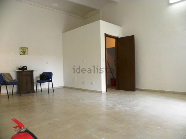 Locale in affitto di 65 m² in Via Vincenzo Gioberti