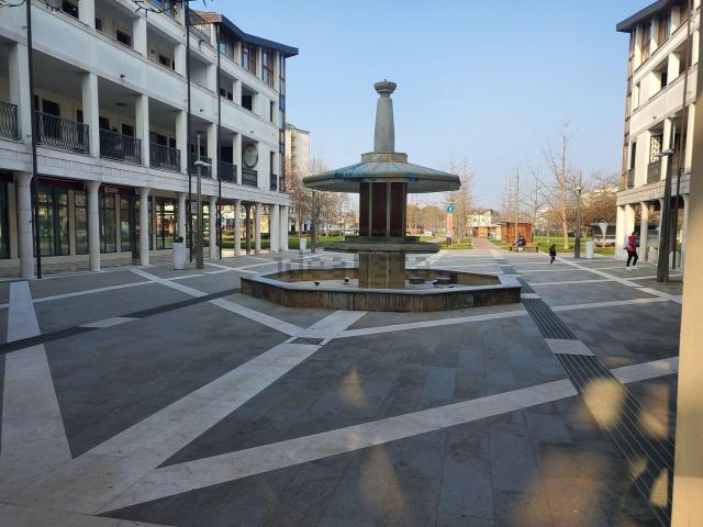 Locale in affitto di 65 m² in Via Alessandro Volta