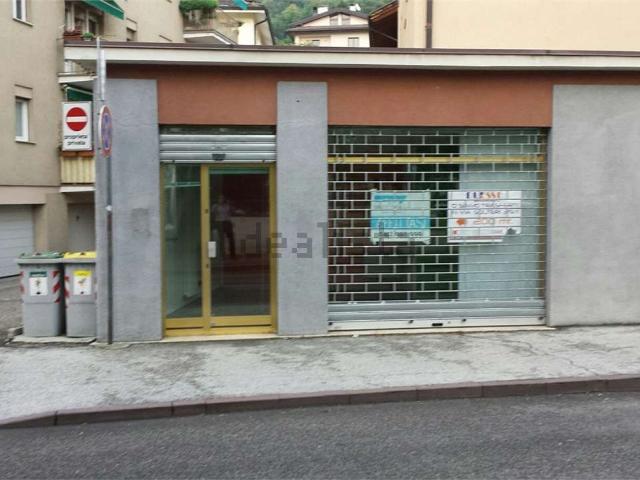Locale in affitto di 65 m² in Via dei Solteri, 49