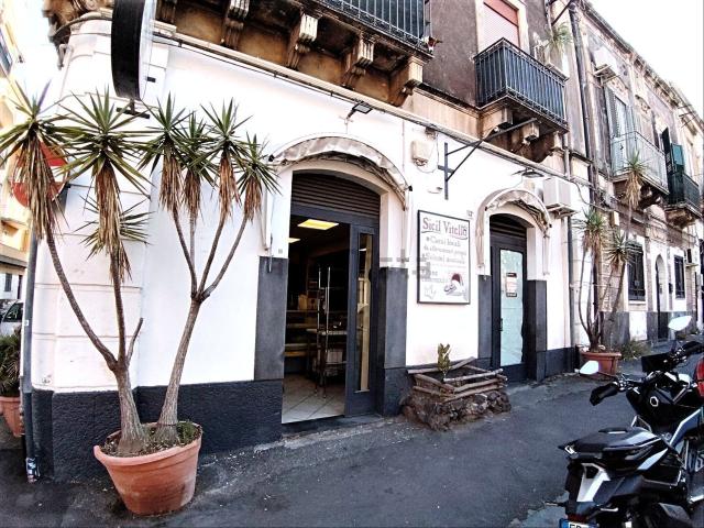 Locale in affitto di 65 m² in Via Duca Degli Abruzzi, 151
