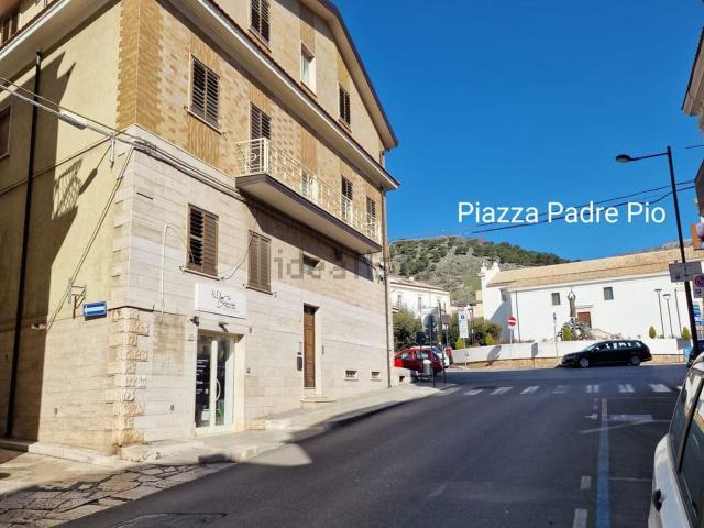 Locale in affitto di 65 m² in Via Foggia, 2
