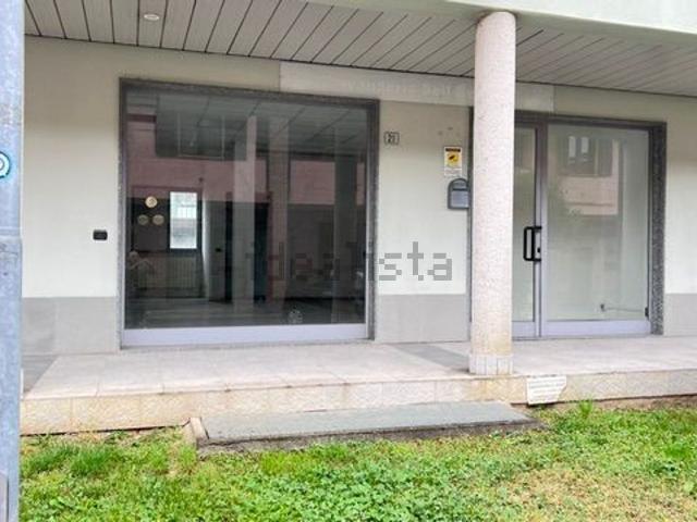 Locale in affitto di 65 m² in Via formisano, 1