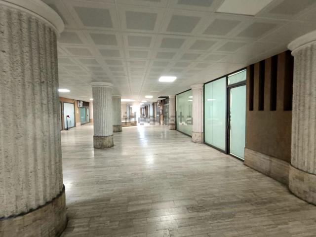 Locale in affitto di 65 m² in Via Gazzi, 22