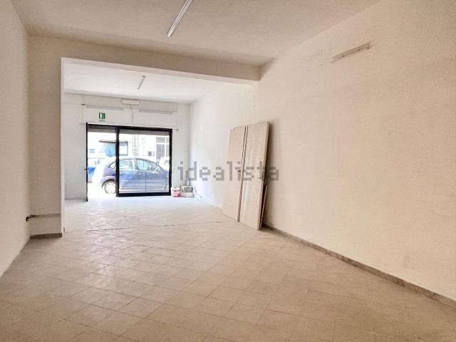 Locale in affitto di 65 m² in Via Gigante, 16