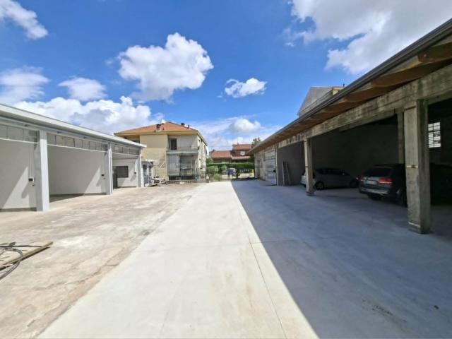 Locale in affitto di 65 m² in Via Guglielmo Marconi