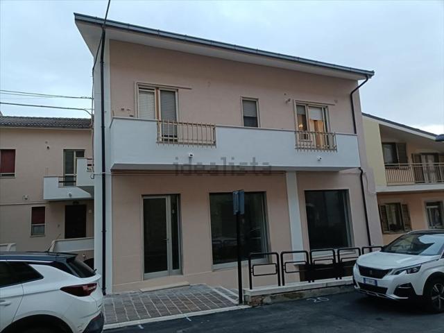 Locale in affitto di 65 m² in Via Nicola Marcone
